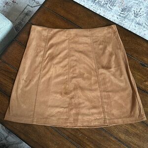 Super soft and cute bronze-brown skirt